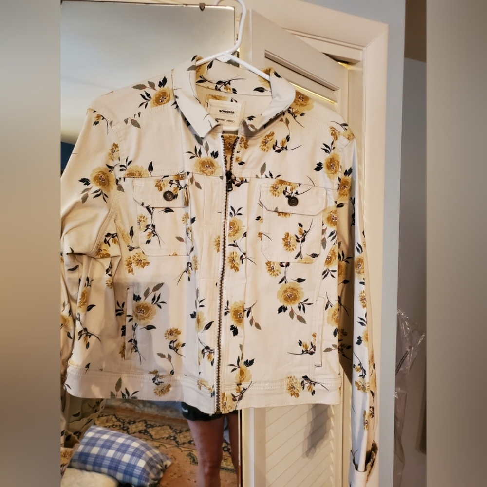 Sonoma The Everyday Jacket with Vintage Floral Design Size Xl
